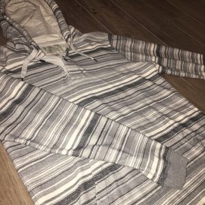 American Eagle Outfitters  Men’s Baja Hoodie